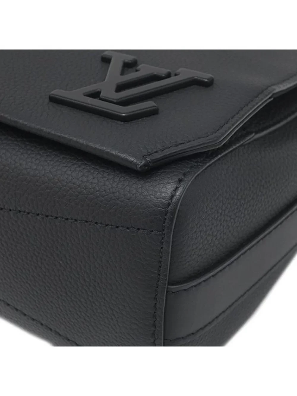 Louis Vuitton Shoulder Bag Takeoff Messenger Gray Leather Black Matte